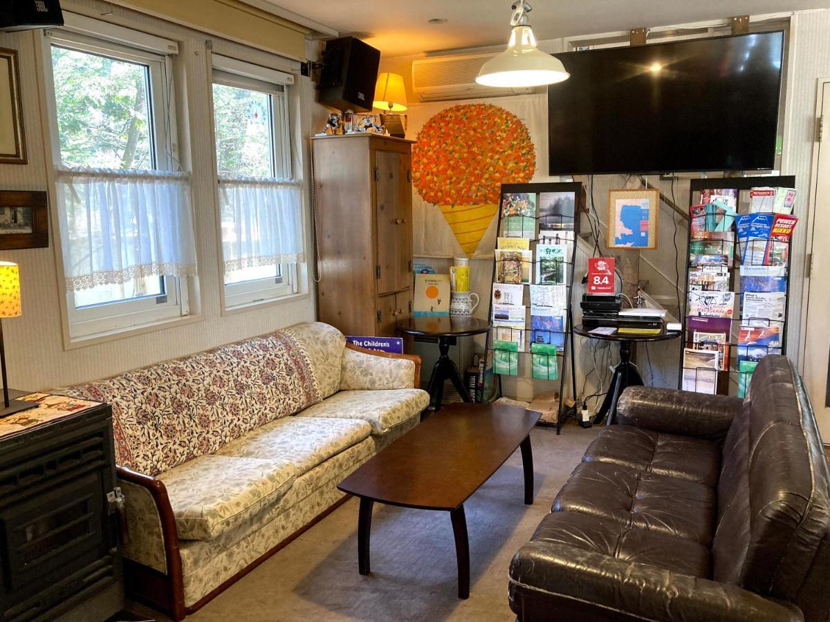 Bellscabin Guesthouse Karuizawa Buitenkant foto