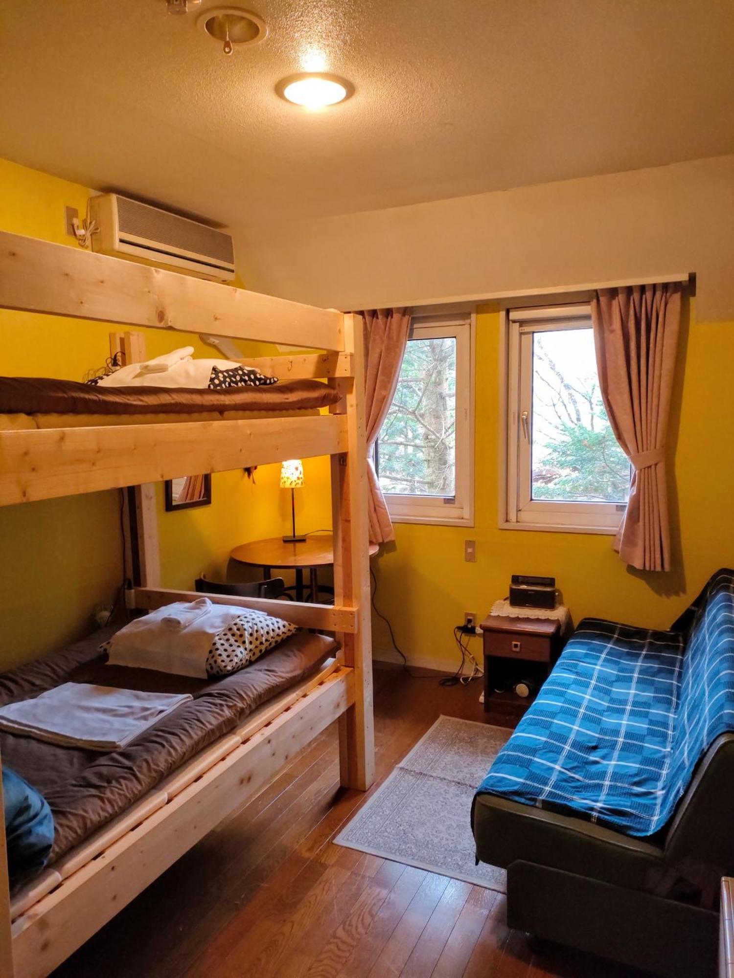 Bellscabin Guesthouse Karuizawa Buitenkant foto